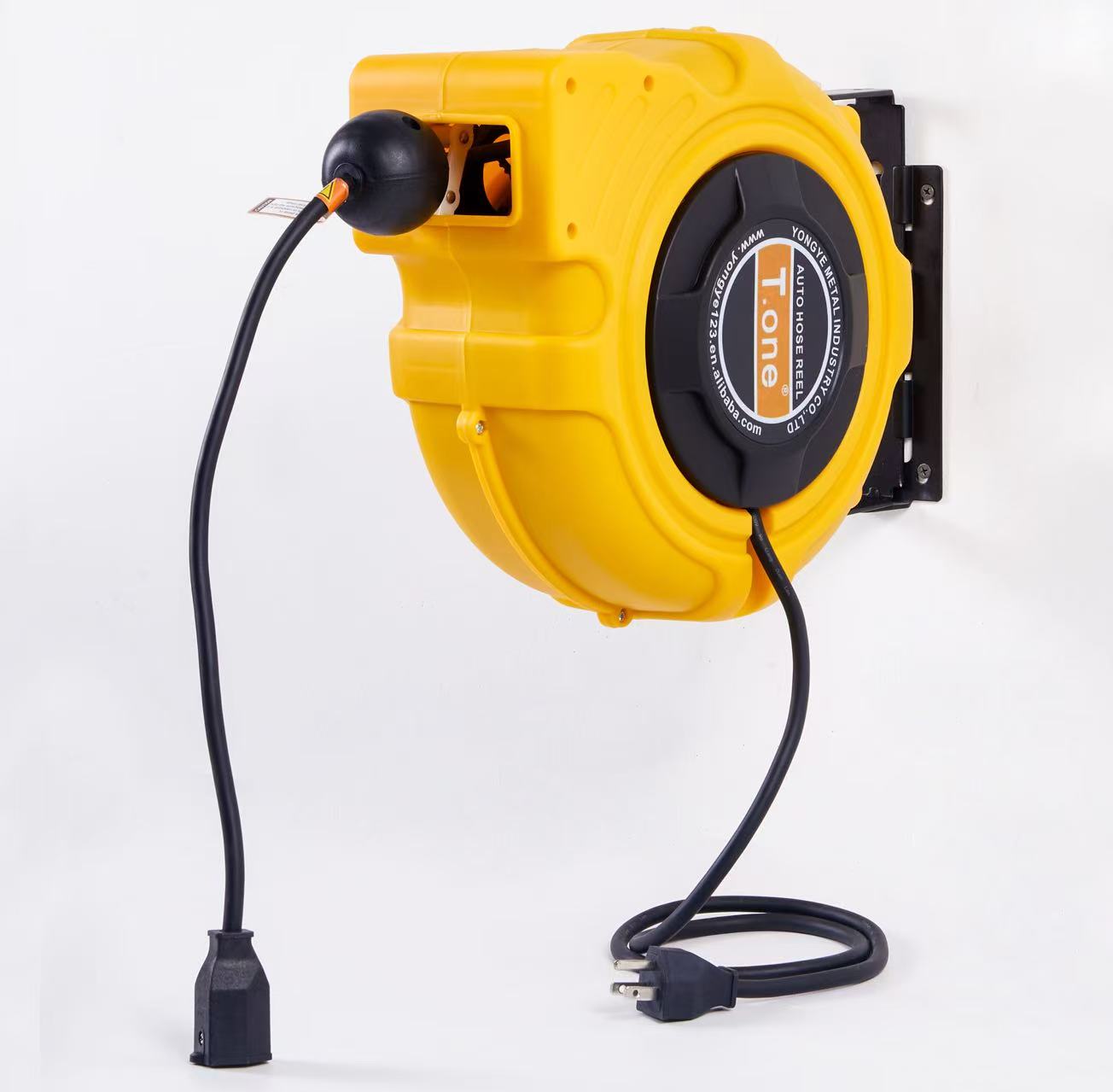 壁掛け式自動巻き取りケーブル、頑丈なプラスチックドラム（電動 - Electric Reel のレビューと価格